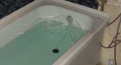 Установкой акрилового вкладыша | Кедровый